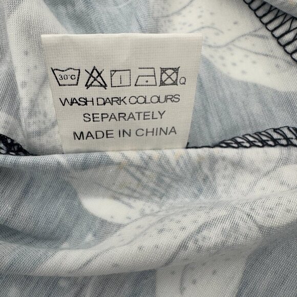 NWT Untranice Women's Floral Blue and White Spaghetti Strap Dress - Picture 7 of 7